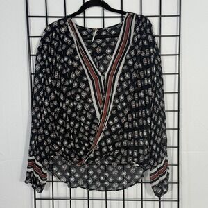 Free‎ People Before Dawn Blouse Womens Large Blue AOP Boho Casual Sheer Cottage